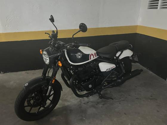 ROYAL ENFIELD SHOTGUN 650 STENCIL WHITE ROYAL ENFIELD SHOTGUN 650 STENCIL WHITE